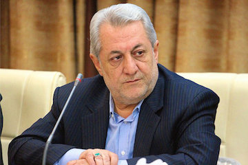 تحقق خواسته دیرینه مردم همدان با آمدن راهآهن و خرید هواپیماهای کوچک/ خرید هواپیماها مانع خروج سالانه ۴ میلیارد دلار ارز از کشور شد محمد ناصر نیکبخت