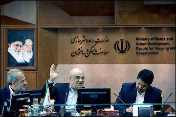 تشریح ضرورتهای ۵ تغییر نگرش در ویرایش جدید مباحث مقررات ملی ساختمان/ ویرایش جدید مبحث۲۲ و توجه به ویژگیهای ۴ گانه اجرایی، حقوقی، اجتماعی و اقتصادی جلسه