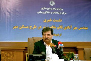 پیشرفت بیش از ۹۶ درصدی پروژه مسکن مهر در سطح کشور/ تحویل ۵۵ درصدی کل واحدهای مسکن مهر در دولت یازدهم/ تحویل سالانه ۲۱۲ هزار واحد مسکن مهر در دولت تدبیر و امید احمد اصغری مهرآبادی