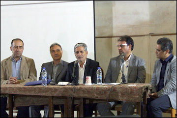 جزئیات برگزاری دومین نشست تخصصی ایرانشهر با موضوع ارائه تجارب بازآفرینی ثامن مشهد در اصفهان نشست