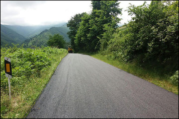 بهرهبرداری از ۲۰ کیلومتر راه روستایی در شهرستان سیاهکل/ افتتاح طرحهای عمرانی راه و شهرسازی لاهیجان راه روستایی