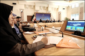 سند توسعه مبتنی بر حملنقل همگانی نقطه عطفی در شهرسازی ایران است/ تاکید بر جلوگیری از بلندمرتبه سازیهای پراکنده/ TOD حاصل دغدغه وزیر راه و شهرسازی نسبت به ارتباط شهرسازی و ترابری است نشست خبری