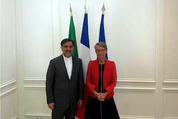 ايران و فرانسه کارگروه مشترک مشورتی تشکیل میدهند/ تاكيد بر اجرای آسان توافقات حمل و نقلی دو کشور/ حمايت فرانسه از توسعه همکاریها در حوزه راه و شهرسازی ديدار