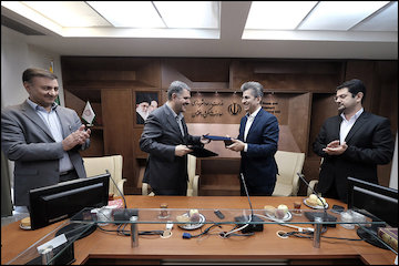 امضای تفاهمنامه همکاری وزارت راه و شهرسازی و سازمان نظام مهندسی ساختمان/ سازمان نظام مهندسی استان فارس مجری آموزش مهندسان پیش از ورود به حرفه شد امضای تفاهم نامه