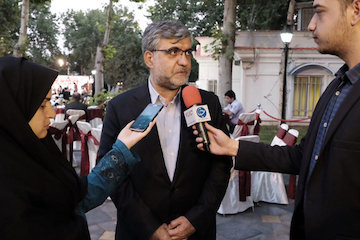 آغاز لایروبی اروند بعد از توافق دو کشو ایران و عراق/ خرید تجهیزات بندری با هدف افزایش ظرفیت بنادر مهم کشور سعیدنژاد درجمع