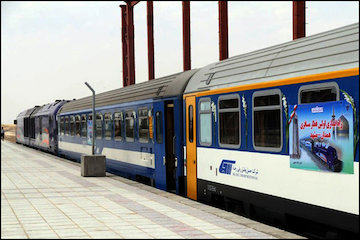 آغاز پیش فروش بلیت قطارهای مسافری نوروز ۹۷ از امروز قطار