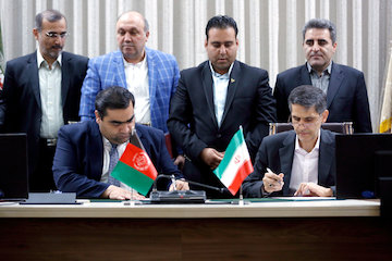 تفاهمنامه همکاری راه اندازی قطار باری ایران - افغانستان امضا شد تفاهم نامه