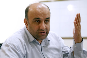 عدم توانایی در کنترل وسیله نقلیه به دلیل سرعت غیر مجاز، علت واژگونی مینی بوس بوده است فرهاد صالحیان
