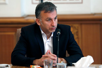 اولین سیر ریلی رشت مسافران را به مشهد مقدس میبرد/ آغاز پیش فروش قطار مسافری تهران- رشت قبل از افتتاح رسمی میرحسن موسوی