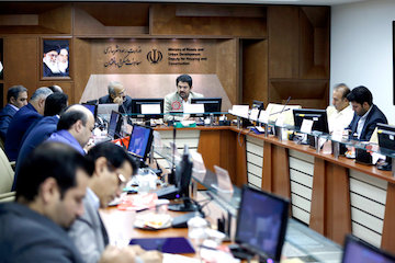 تشکیل کمیته ایمنی، بهداشت و سلامت (HSE) در تمامی استانهای کشور/ برگزاری همایش نشان تعالی HSE در آذرماه سال جاری نشست