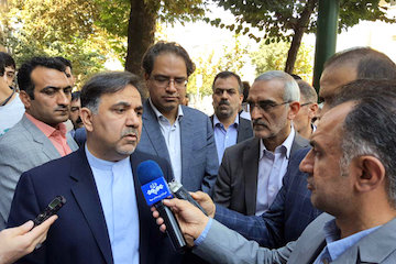 روز جهانی بدون خودرو آغاز یک تغییرانگاره در زندگی شهری است/ تاکید بر ۲ دهه تلاش برای نهادینه شدن شهرسازی ریلپایه/ تشریح پیام روز جهانی بدون خودرو به مردم و دولت آخوندي درجمع