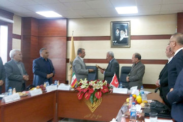 ترانزیت ریلی کالا بین ایران و ترکیه ۲ برابر میشود تفاهم نامه