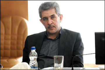 فعالیت ۱۲ هزار اتوبوس و ۶۰ هزار سرویس برای جابجایی زائران اربعین/ افزایش نرخ بلیت بیش از دو برابر مجاز نیست/ حمل خودروهای پارک شده کنار جادههای منتهی به مرزها با جرثقیل رضا نفیسی