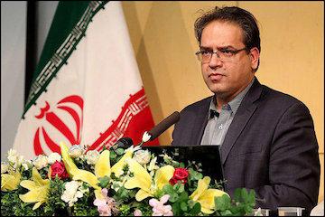 تقدير از شهرساز نمونه در حوزه مدیریت اجرایی كشور محمد سعید ایزدی