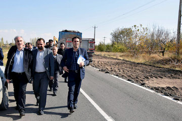 بازدید قائممقام وزیر راه و شهرسازی از پروژههای راهسازی مرند بازدید