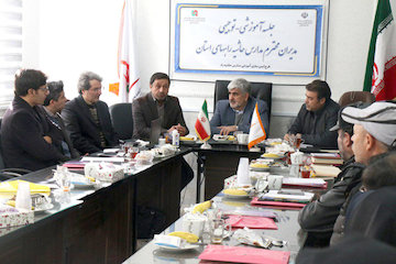 ایمنسازی ۳۴ مدرسه حاشیه جادههای خراسان شمالی/ استفاده از توان معلمان در ایمنسازی آموزشی مدارس حاشیه جاده جلسه