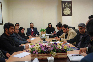 باید تعامل میان  مدیریت املاک و حقوقی راه و شهرسازی و روسای ادارات تابعه  بیشتر شود نشست