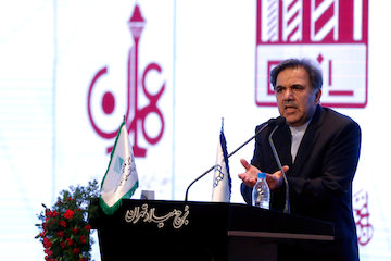 تاکید بر پذیرش مسئولیت حرفهای از سوی مهندسان و تضمین آن از سوی موسسات بیمه/ سازمان نظام مهندسی ساختمان تنظیم کننده امور مهندسان است/ تفکیک نظارت از بازرسی در بازنگری قانون نظام مهندسی و کنترل ساختمان  سخنرانی