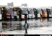 چند نما از پایانه غرب تهران در یک روز بارانی