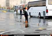 چند نما از پایانه غرب تهران در یک روز بارانی