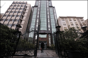 طرح ارتقاء و بهبود صنعت حملونقل جادهای بار و مسافر در قالب ۶ پروژه بزرگ ساختمان سازمان راهداری