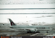 نشست و برخاست هواپیما در یک روز برفی در فرودگاه امام خمینی