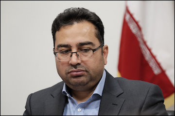 پيمانكاران در پاسخگويی به متقاضيان احساس مسئوليت كنند/ضرورت اخذ حكم قضايی برای متخلفان/انجام تعهد و رضايت مردم دغدغه اصلی وزارت راه و شهرسازی است حبیب الله طاهرخانی