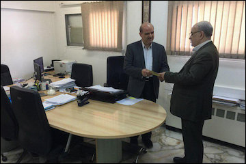 منوچهر شیبانیاصل به جمع حاميان منع پذیرش و یا قبول منافع متعارض پيوست/ تودیع پروانه اشتغال نظام مهندسی با خط زیبای شکسته نستعلیق جلسه