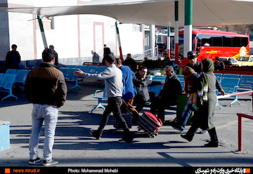 چند نما از پایانه مسافربری شرق تهران