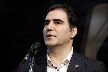 تأکید بر تسریع فرآیند صدور اسناد مالکیت در سکونتگاههای غیررسمی در جلسه شورای اجتماعی کشور/ امضای تفاهمنامه با صداو سیما جهت ترویج و اطلاعرسانی در حوزه نوسازی واحدهای مسکونی در محلات هدف هوشنگ عشایری