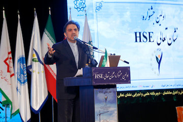 مهمترین ماموریت اخلاق عمومی مهار قدرت است/ تاکید بر تفکیک اخلاق خصوصی و اخلاقی عمومی در حوزه مهندسی/ مهندسان در توسعه اخلاق عمومی پیش قدم باشند  سخنرانی