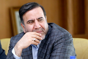 حدود ۵۰۰هزار راننده در بخش حمل بار کشور فعالیت میکنند  داریوش امانی