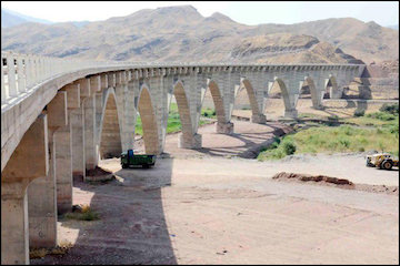 اتمام عملیات زیرسازی و ریلگذاری راهآهن رشت – قزوین تا پایان سال ۹۶ راه آهن قزوین-رشت