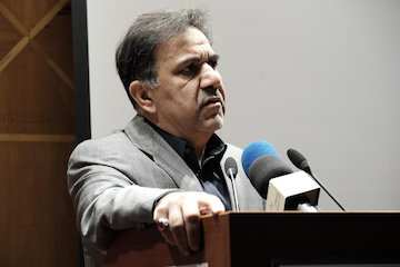 اعلام آمادهباش به همه دستگاههای خدماتی وزارت راه برای نوروز امن و شاد/ تشریح مزایای مدیریت حرفهای در برابر مدیریت سیاسی/ تاکید بر دسترسی آزاد به اطلاعات و مبارزه با فساد و مقاومت در برابر رانت آخوندی