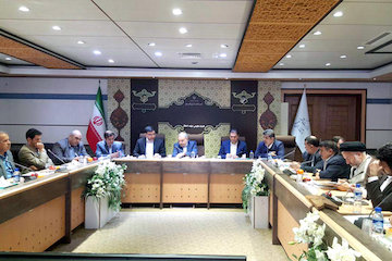 رویکرد اصلی برنامه ملی بازآفرینی شهری، محله محوری است/ قم از محوریترین نقاط عملیاتی برنامه ملی بازآفرینی شهریست نشست