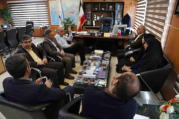 همکاری فرودگاه مهرآباد با سازمان میراث در حوزه گردشگری در نوروز ۹۷/ استقرار گروههای سنتی نوروز خوان در فرودگاه مهرآباد جلسه