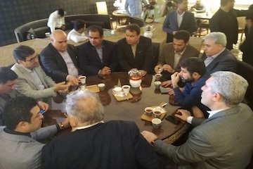 تفاهم ۴ جانبه برای توسعه گردشگری دریایی استان خوزستان/ همگرایی دستگاهها برای توسعه گردشگری دریایی/ ضرورت همکاری دستگاهها برای تکمیل لایروبی رودخانه کارون و اروند امضای تفاهم نامه