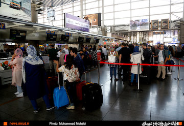جابهجایی بیش از ۶۹ هزار مسافر در فرودگاه امام خمینی (ره) با۴۴۶ فروند پرواز نگاهی به فعاليتهای نوروزی فرودگاه امام خمينی (ره)