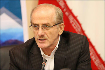 واردات لوازم یدکی در صورت اثبات احتکار فروشندگان/ تولیدکنندگان برای کمک به رانندگان اعلام آمادگی کردند/ پیگیر مطالبات رانندگان هستیم عبدالهاشم حسن نیا