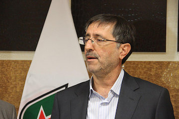 اعلام مشخصات کامیونها به سازمان بنادر برای ورود به مناطق بندری/ تامین ۲۲ درخواست رانندگان ناوگان عمومی جادهای در دستور کار دولت فرامرز مداح