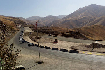 بهرهبرداری از ۱۵ کیلومتر پروژه چهارخطه کردن محور سنندج – همدان تا مهر ۹۷ راهسازی