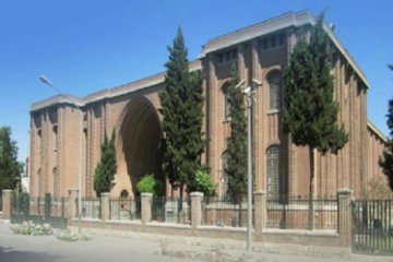نشست موزهها در غربت/ بزرگداشت روز جهانی موزه و میراثفرهنگی پوستر