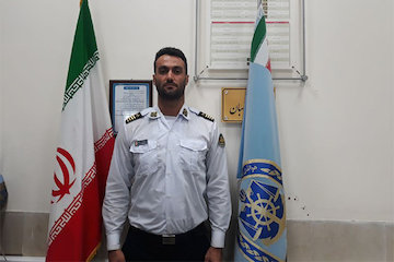 پیوستن به سازمان بنادر آغاز موفقیتم در هندبال ساحلی بود/ نگاه ویژه سازمان بنادر به ورزش کمک بزرگی است/ افتخار میکنم به عنوان کارمند وزارت راه و شهرسازی توسط روحانی تقدیر شدم سید شهریار حسینی