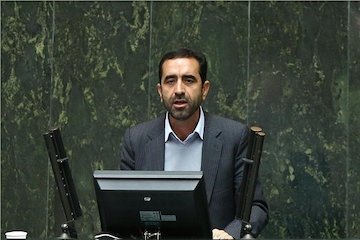 ایجاد بنادر نسل سوم موجب رشد اقتصاد کشور میشود/ ضرروت همکاری دستگاهها با سازمان بنادر و دریانوردی علی گلمرادی