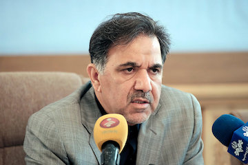 قیمت به مفهوم عام آن تابعی از اقتصاد کلان است/ تشریح اقدامات وزارت راه و شهرسازی در افزایش قدرت خرید مردم/ ممانعت از سوداگری و شهرفروشی/ حق خریداران مسکن مهر را تا ریال آخر حفظ میکنیم عباس آخوندی