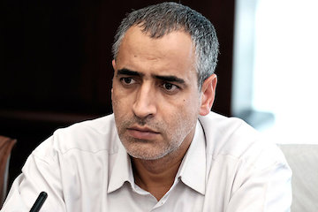 احمد کریمی 