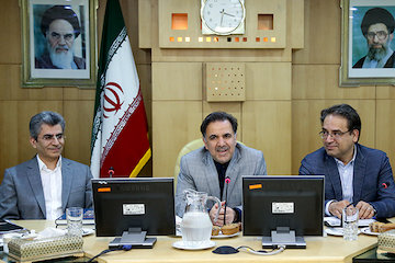 تعریف ۲ سطحِ سیاستگذاری بازآفرینی و نظامات اجرایی در کمیته اعتلای معماری ایران/ دفاع تمام قد معماران صاحبنام از اندیشه ایرانشهری جلسه