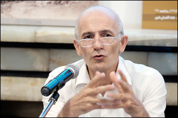 تشریح ۶ مشکل عمده ایران در طول تاریخ/ اصرار مردم به ادامه زندگی، نخ تسبیح جامعه ایران از گذشته تا امروز/ عدم موفقیت مشروطه در توسعه شهری و ایجاد پایداری   مقصود فراستخواه