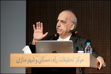 سوداگری زمین در سالهای اخیر و آثار مخرب آن در اقتصاد/ ۷۰ درصد قیمت مسکن در تهران مربوط به قیمت زمین است حسین عبده تبریزی