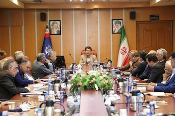 اماکن بندری نباید محل تجمع و ماندگاری کالا باشد/ انعکاس موضوع کالاهای مهلت منقضی به معاون اول رئیسجمهور جلسه